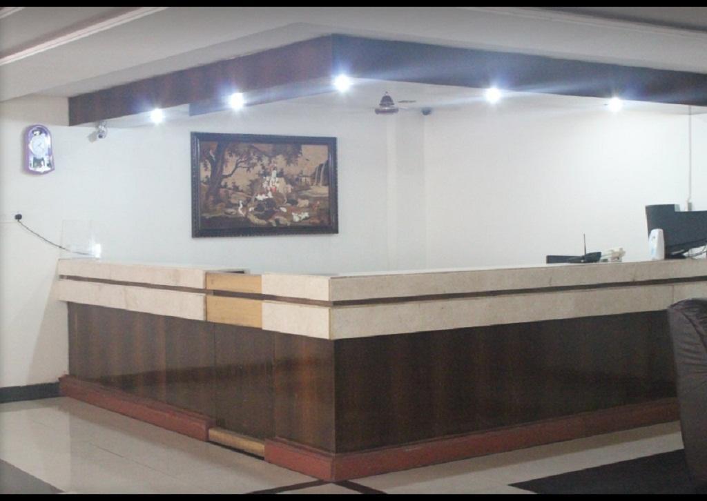A.R Grand Hotel Visakhapatnam Bagian luar foto